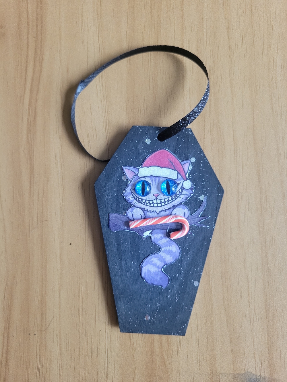 🧋NEW🧋 Purple Cheshire Cat Ornament Tag with Candy Cane